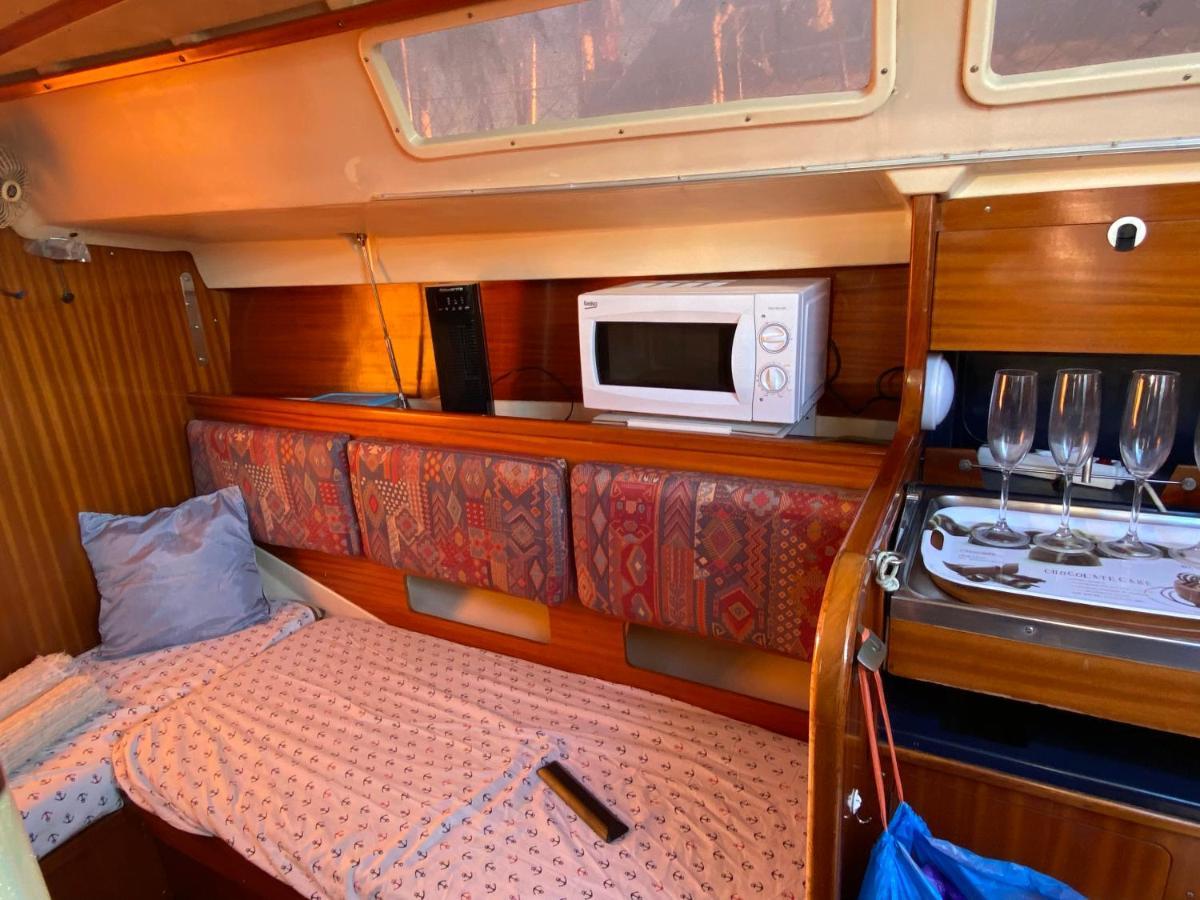 Welcome Aboard Yacht Cruiser! Mataró Kültér fotó